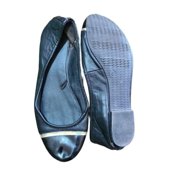 Unbranded Black Flats with Metallic Detail | Size 8 - Picture 2 of 3